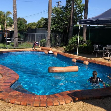 Tamworth Central Motel Екстериор снимка