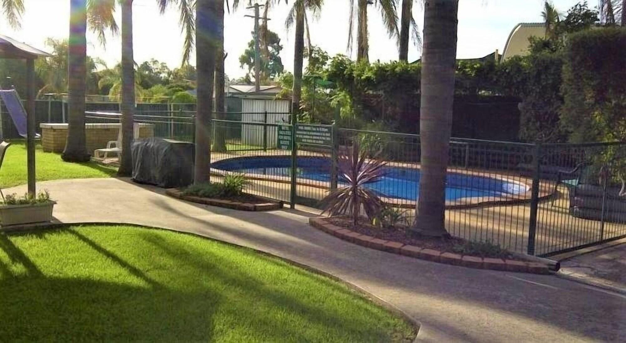 Tamworth Central Motel Екстериор снимка